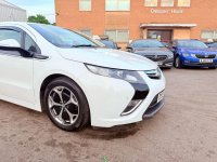 VAUXHALL AMPERA