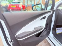 VAUXHALL AMPERA