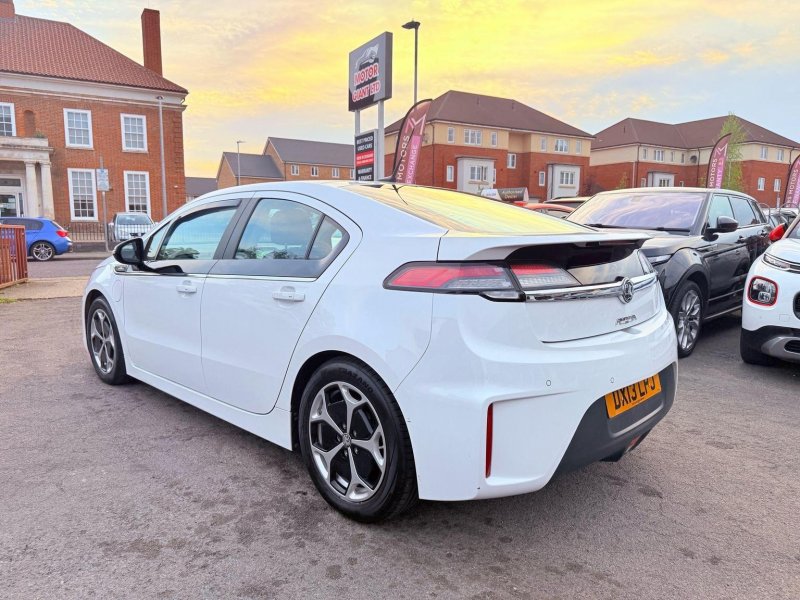 VAUXHALL AMPERA