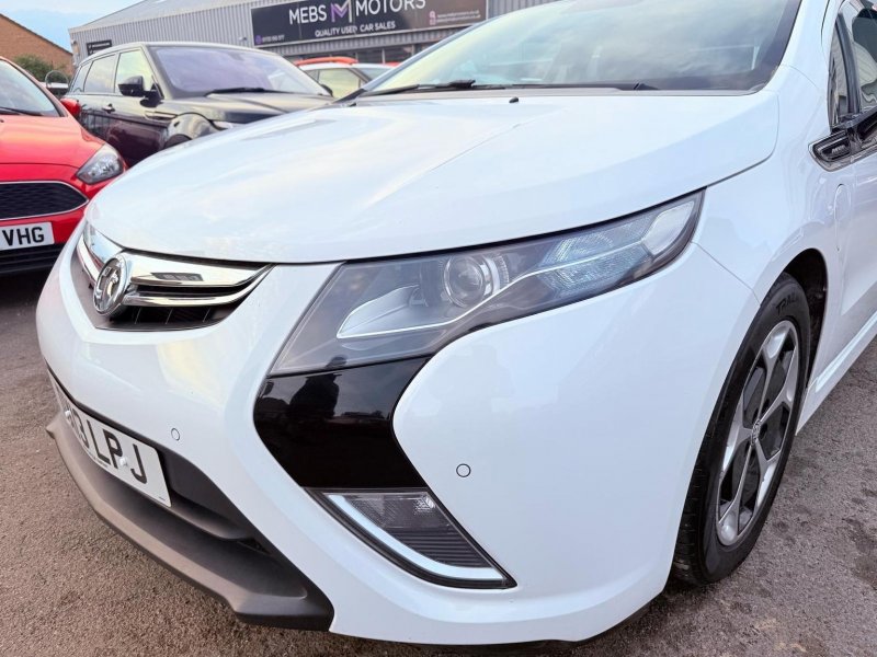 VAUXHALL AMPERA