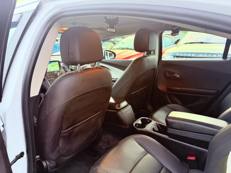 VAUXHALL AMPERA