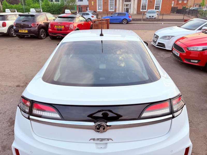 VAUXHALL AMPERA