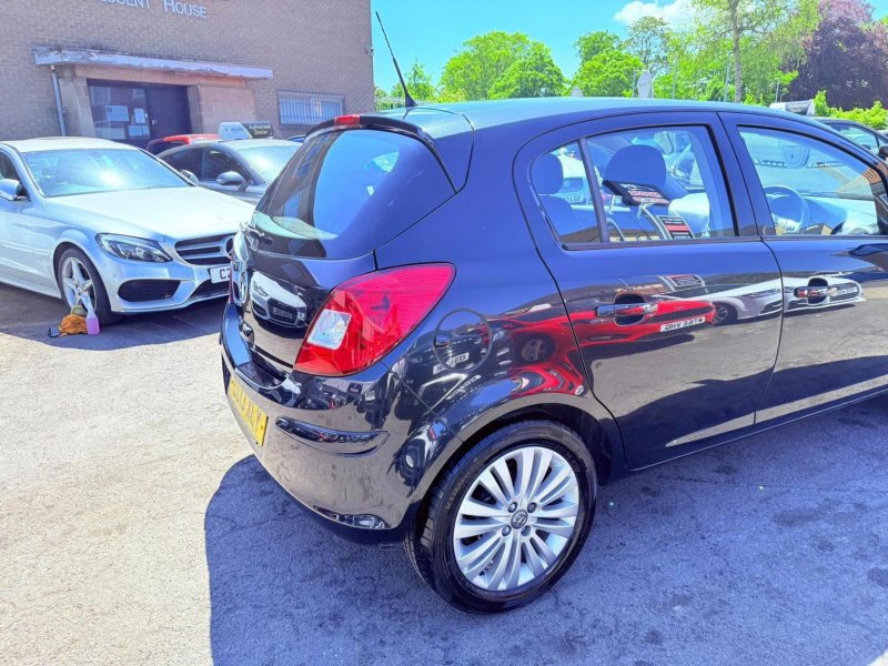VAUXHALL CORSA