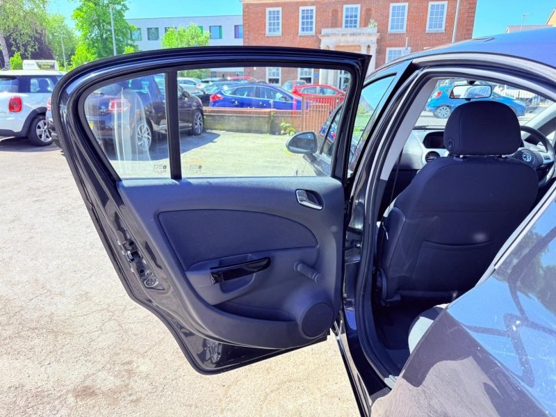 VAUXHALL CORSA
