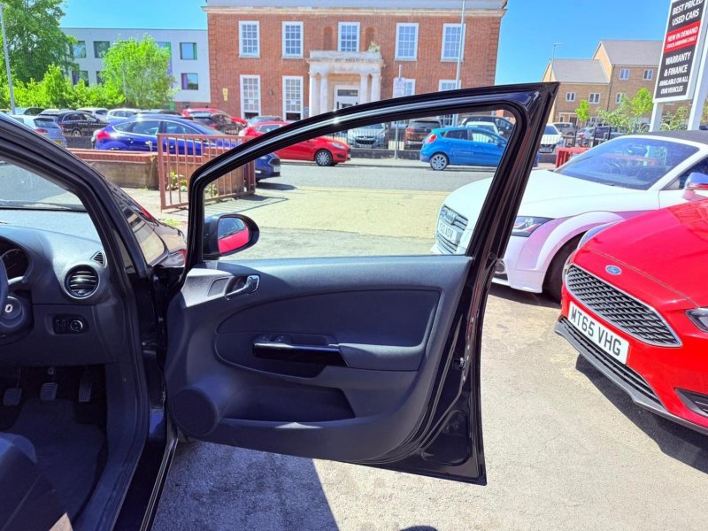VAUXHALL CORSA