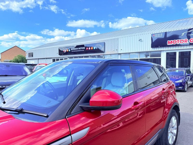 LAND ROVER RANGE ROVER EVOQUE