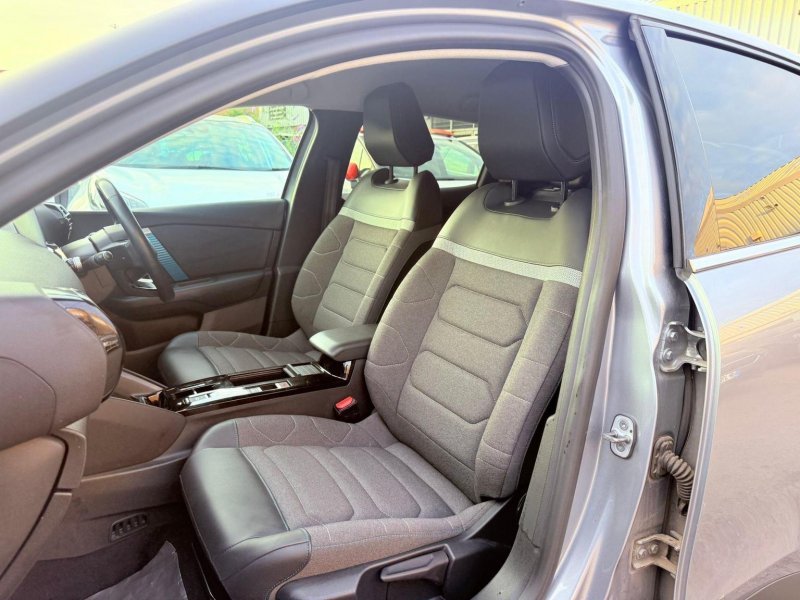 CITROEN E-C4