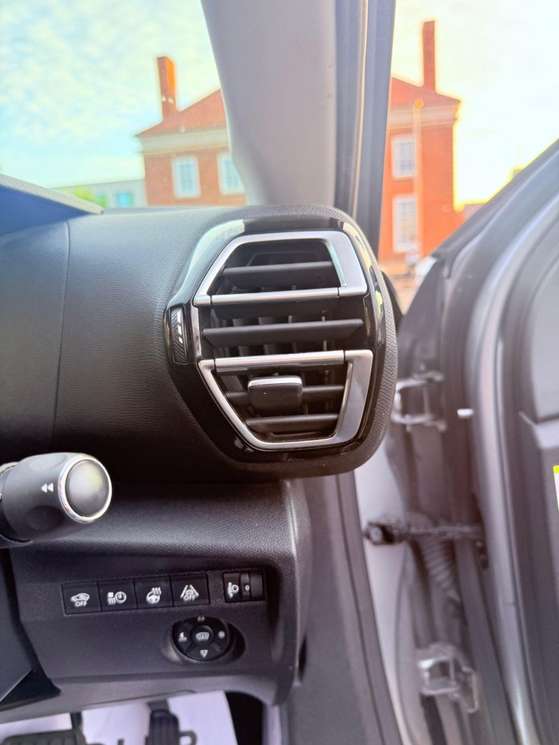 CITROEN E-C4