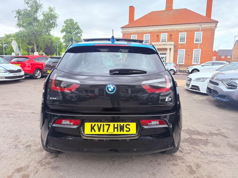 BMW I3